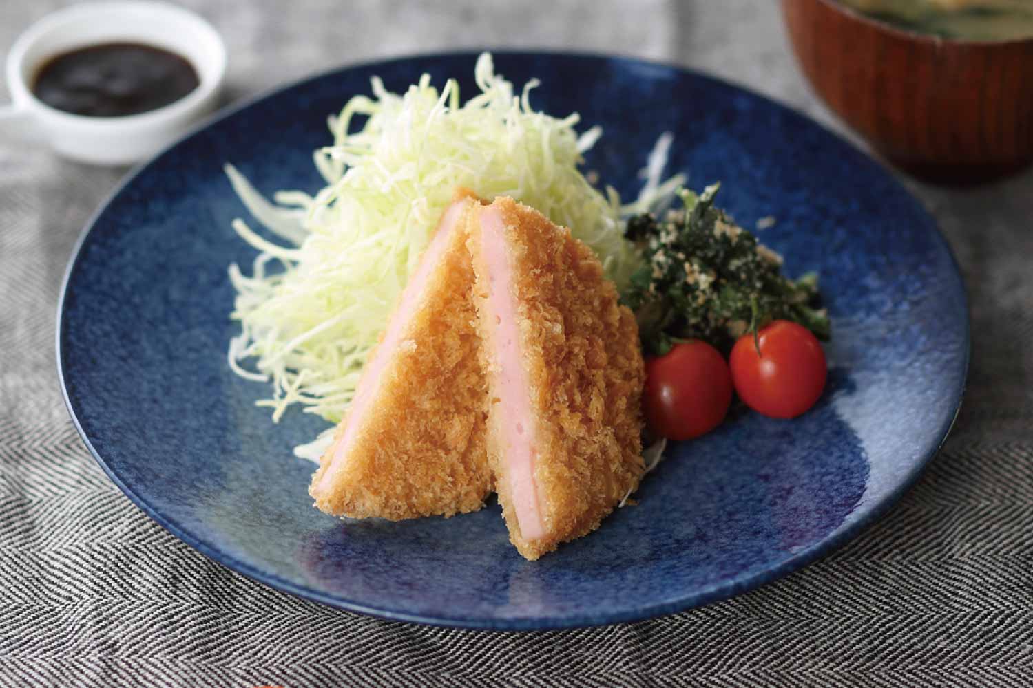厚切りハムカツ